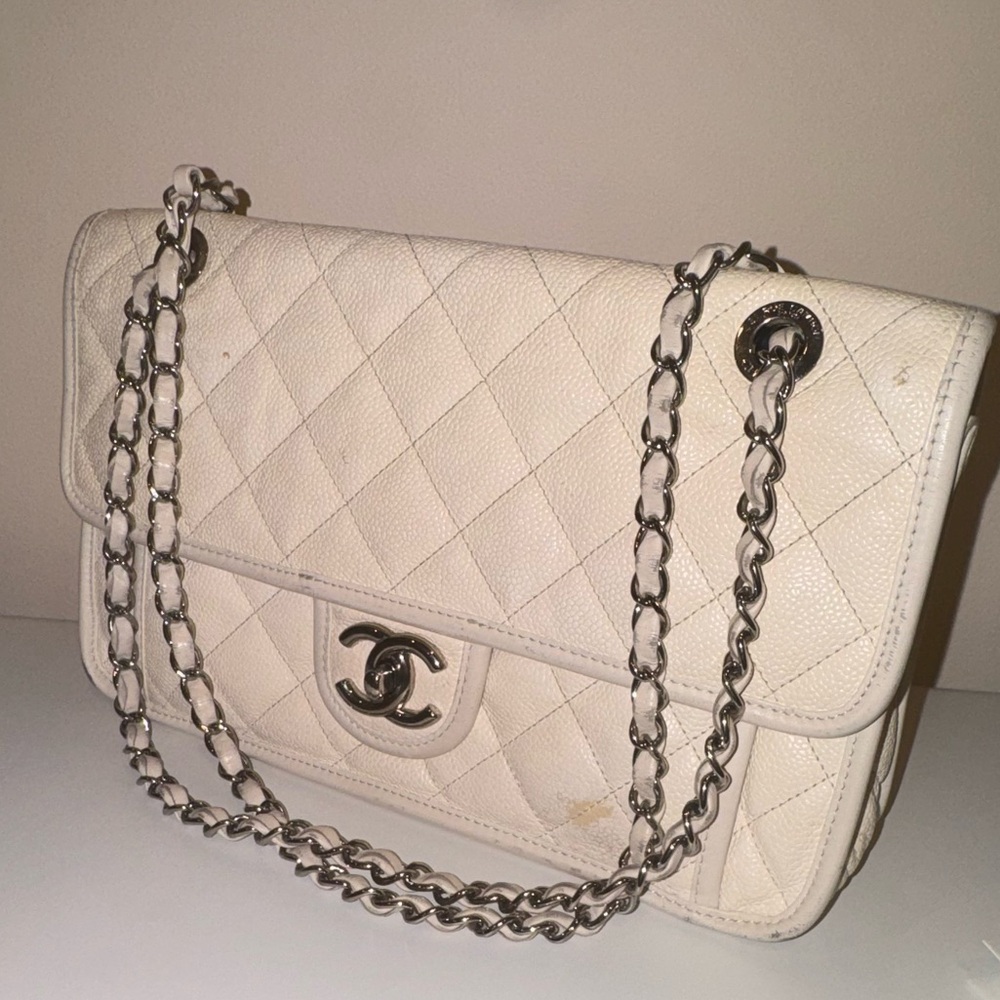 CHANEL French Riviera cream bag in caviar leather with silver hardware
